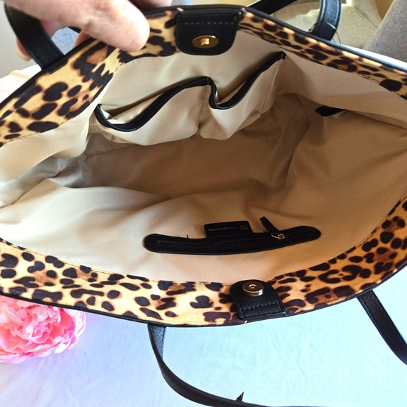 🏷️INC 2PC Zoiey Large Black Tote Plus Bonus Leopard Shoulder Bag - Picture 3 of 13
